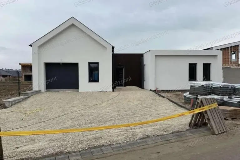 Eladó családi ház – Cserszegtomaj
