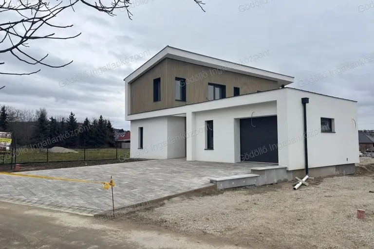 Eladó családi ház – Cserszegtomaj