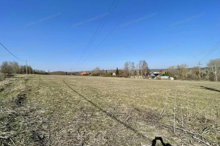 Eladó külterület – Isaszeg
