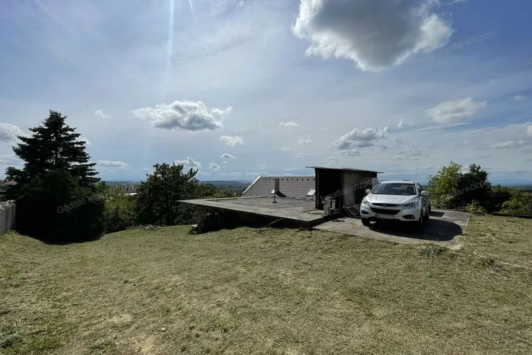 Eladó építési telek – Szada