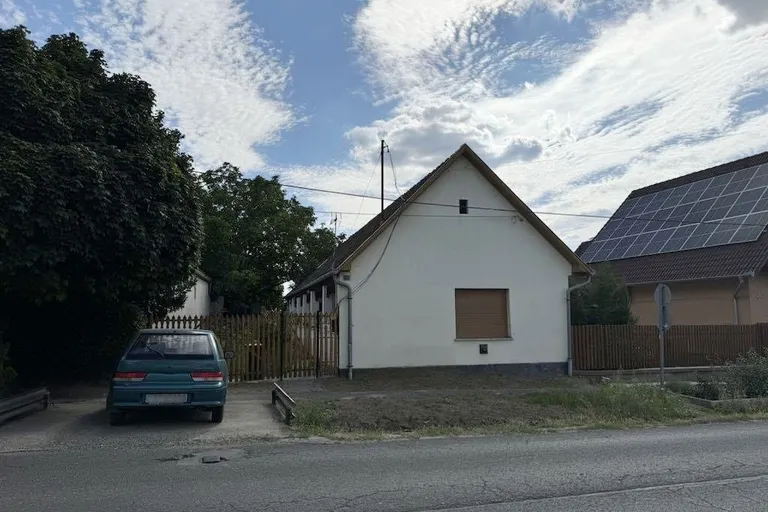 Eladó családi ház – Szada