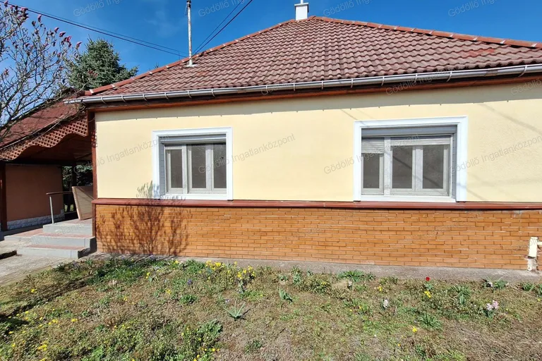Eladó családi ház – Gödöllő