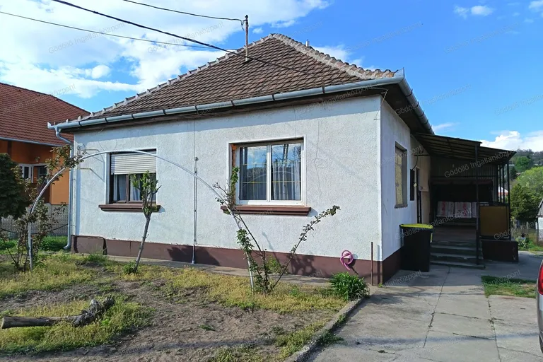 Eladó családi ház – Gödöllő