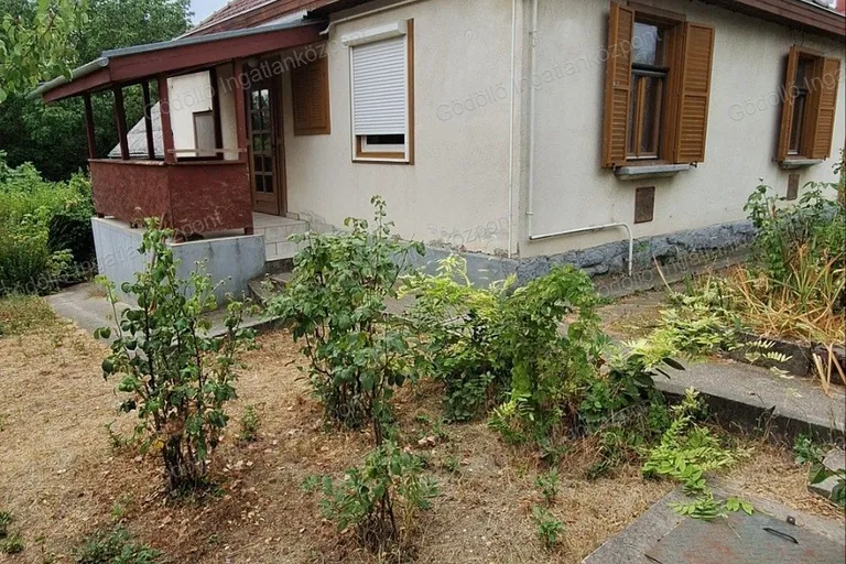 Eladó családi ház – Gödöllő