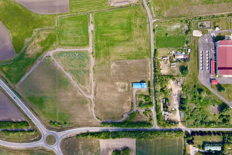 Fejlesztési terület eladó Hajdúsámson