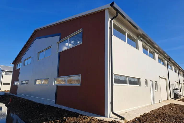 Kiadó ipari ingatlan Nagytarcsa 169 m2