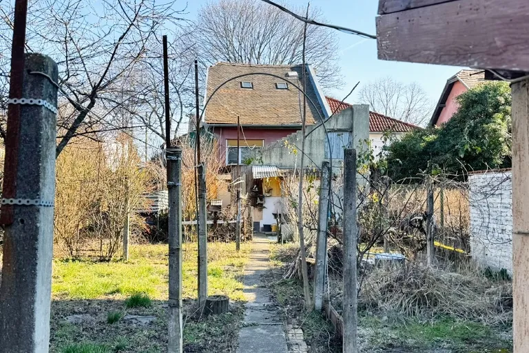 Hívja a tulajdonost: Tokarcsik Károly +36306951357