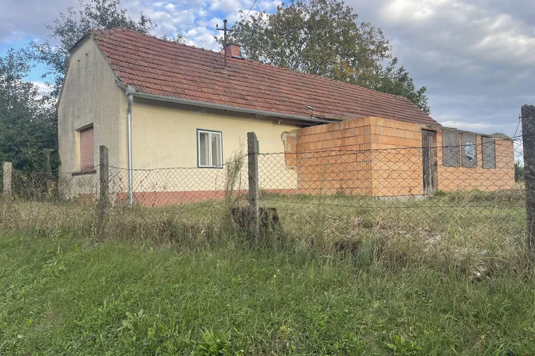 NEM MINDEN OTTHON KÉSZEN VÁR RÁD. VAN, AMIT TE TEREMTESZ MEG.
