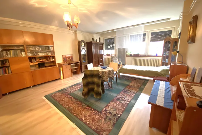 Sorház a Hunyadiban