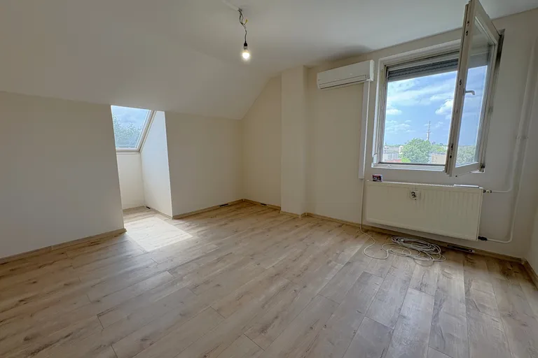 Klimatizált 2 szobás lakás