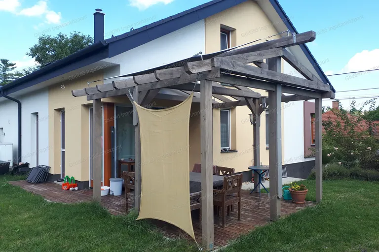 Eladó ikerház – Gödöllő