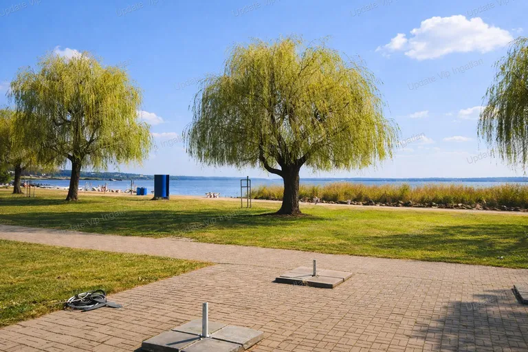 Kivételes befektetési lehetőség: Eladó panorámás prémium apartmanok Balatonalmádiban!