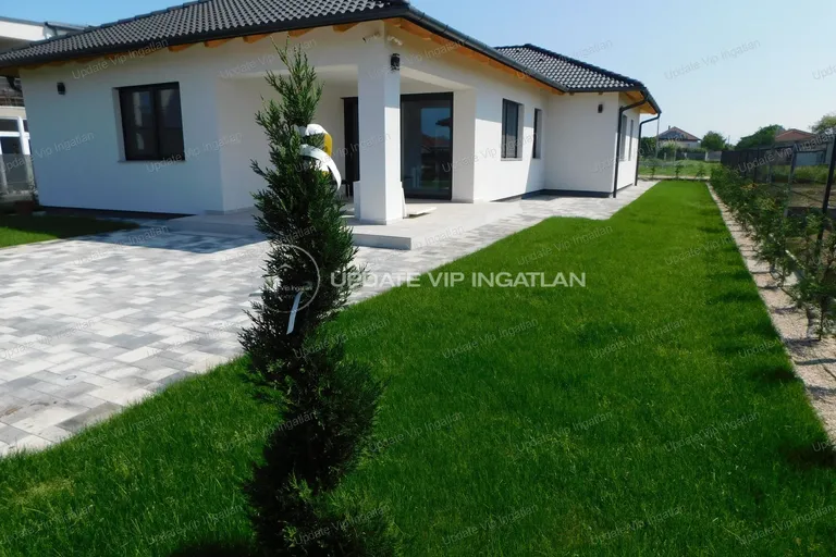 Siófok fokihegyen eladó új építésű azonnal költözhető családi ház!