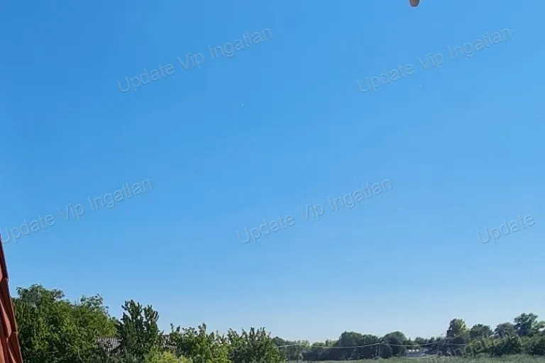 Siófok Szabadifürdőn almáskert eladó!