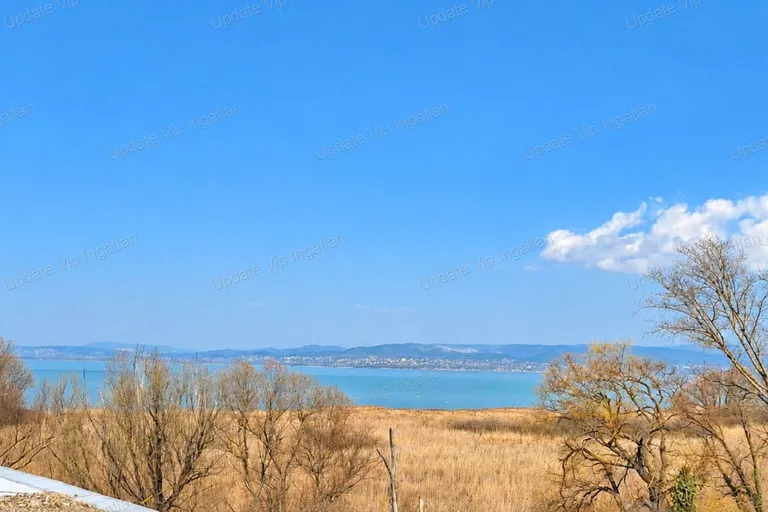 ELADÓ EGY KIEMELT BEFEKTETÉSI ÉS FEJLESZTÉSI LEHETŐSÉG BALATONBERÉNYBEN – KÖZEL 1,6 HEKTÁR A BALATON KÖZELÉBEN!